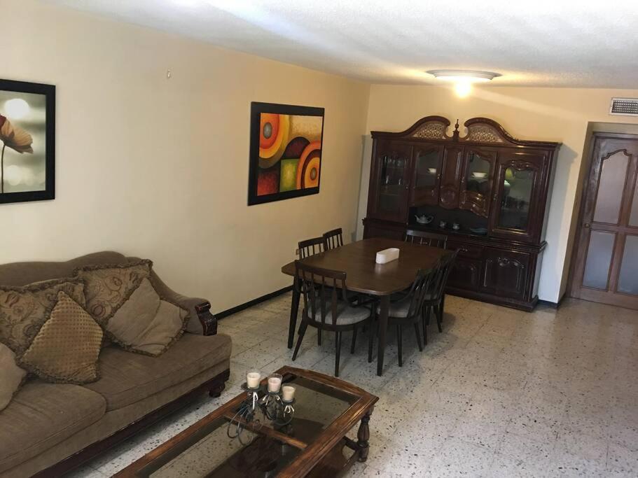 Casa Muy Comoda En Excelente Lugar Hermosillo Ngoại thất bức ảnh